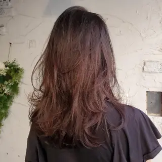 カラー ロング フリーランス所属・韓国ヘア レイヤー くびれヘアMATSUのヘアスタイル