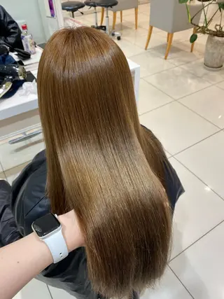 ロング カラー 🎀TEN🎀 オリーブベージュのヘアスタイル