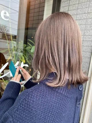 セミロング Un Fleur所属・立野 希沙のヘアスタイル