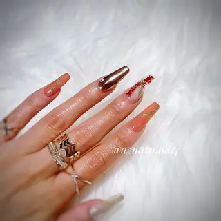 ネイル hair&nail ROOTS所属・ヘアメイク&ネイル ♥️Azuのネイルデザイン