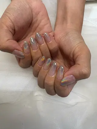 セミロング ノーラスリエン AYAのネイルデザイン