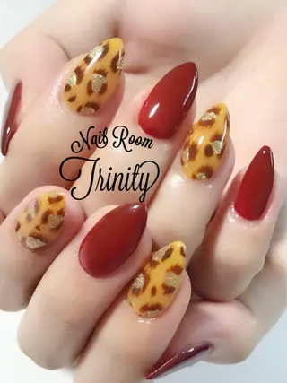 ネイル Trinity staffのネイルデザイン