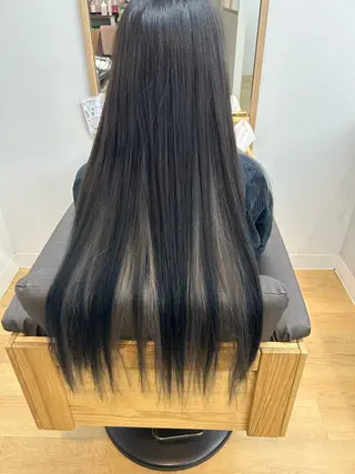 ロング タカムラ ミイユのヘアスタイル