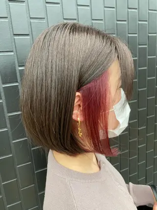ショート カラー IVERA二刀流⚔️ 横野圭⚔️のヘアスタイル