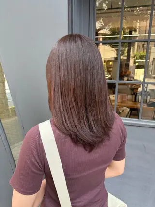 カラー ROCCOeast AKARIのヘアスタイル
