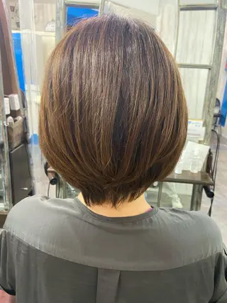 ショート カットパーマ✂️ 小坂田玲亜のヘアスタイル