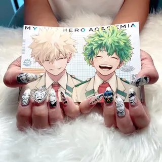 ネイル R nailのネイルデザイン