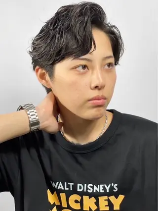 ショート パーマ ヘアアレンジ メンズ プレミアムバーバー新宿店所属・⚡️メンズ特化⚡️ 倉林 隼大のヘアスタイル