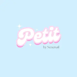 Petit 【Natsumi】のネイルデザイン