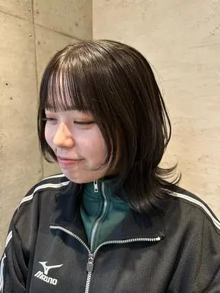 セミロング 女性に人気♪ はやしほのかのヘアスタイル