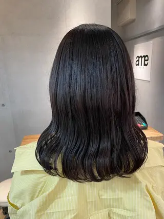 セミロング カラー しのはら まどかのヘアスタイル