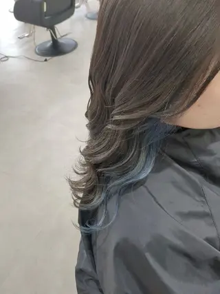 セミロング カラー アグヘアーヴィズ 永山店所属・菅原 涼のヘアスタイル