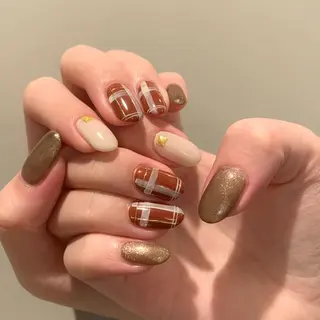 ネイル ウシク ミユキのネイルデザイン