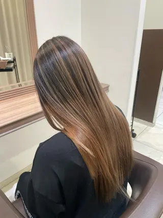 ロング カラー 菊池 遼/透明感 /韓国レイヤー/艶感のヘアスタイル