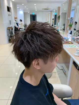 ショート パーマ ヘアアレンジ メンズ IwAsh中山所属・✂︎中山ブリーチ・ パーマ✂︎露木智也のヘアスタイル