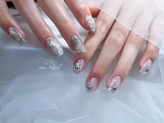 ネイル She   Nail所属・ISA_ BELLAのネイルデザイン