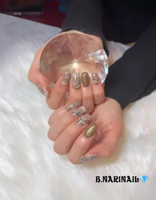 ネイル b.nari nailのネイルデザイン