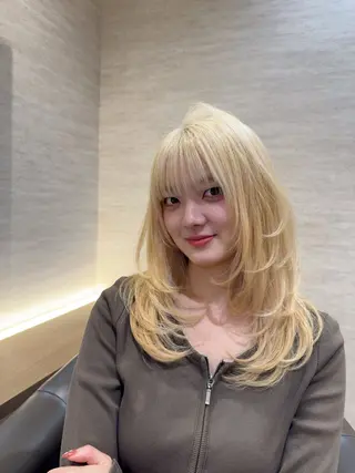 セミロング 森 千風優のヘアスタイル