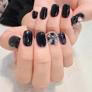 ネイル RIEKO🍒 ワンホン♡推しネイルのネイルデザイン