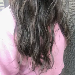 ロング カラー Rina のヘアスタイル