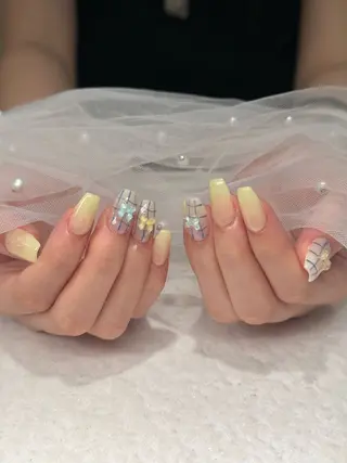 ネイル HAN イロハのネイルデザイン