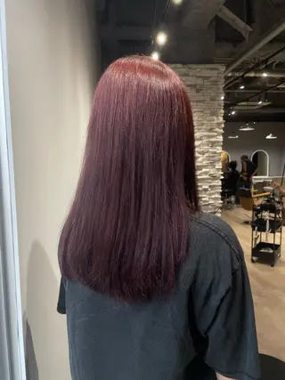 ミディアム Ankh所属・𝐚𝐨𝐢/ ブリーチ/縮毛モデルのヘアスタイル