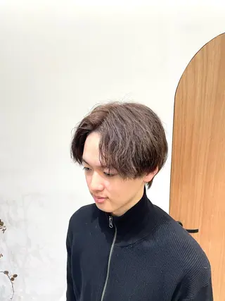 ショート カラー メンズ 慎太朗メンズパーマ/ フェザー/スパイキーのヘアスタイル