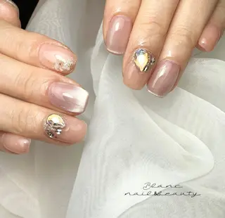 ネイル Blanc ブランのネイルデザイン