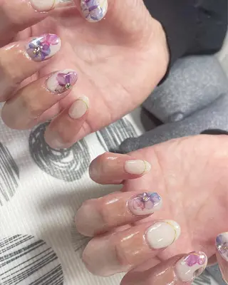 ネイル 加瀬 アンジェリーのネイルデザイン