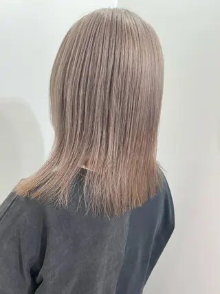 ショート カラー ヘアアレンジ 🧨ブリーチー×ボブ レイヤー💎じゅえるのヘアスタイル