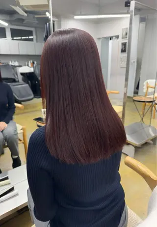 カラー maina/透明感 ベージュ/ブラウンのヘアスタイル