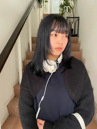 ミディアム カラー ⭐ハイトーンブリーチ ミルクティーピンクのヘアスタイル