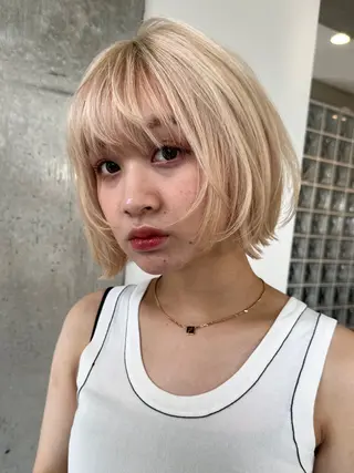 ショート cinq   PROJECT所属・ミルクティーベージュ /ボブ/あげは🎀のヘアスタイル