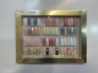 ネイル H Nanaのネイルデザイン