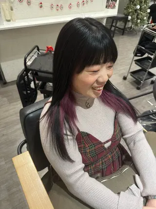 セミロング カラー 上田 紗也のヘアスタイル