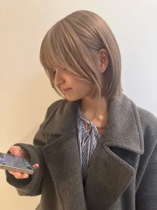 ショート カラー コイデ リュウセイのヘアスタイル