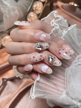 ネイル 23時まで❤︎韓国、 ワンホンネイルのネイルデザイン