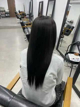 ロング 太田 すず香のヘアスタイル