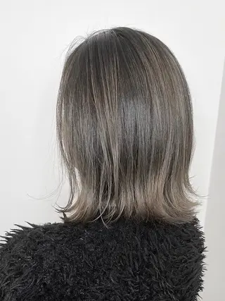 ミディアム カラー 谷口 琉希のヘアスタイル