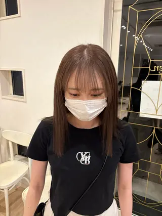 ミディアム 岩崎 玲花のヘアスタイル