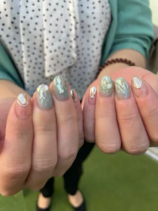 ネイル MARIE NAILS青山店所属・✴︎ Nanaのネイルデザイン