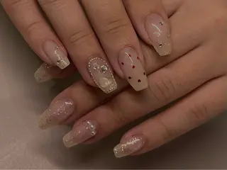 ネイル 🫧ユキ🫧 持込OK/平日夜&土のネイルデザイン