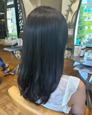 セミロング オブヘア所属・銀座／カット ／ボブ　るかのヘアスタイル