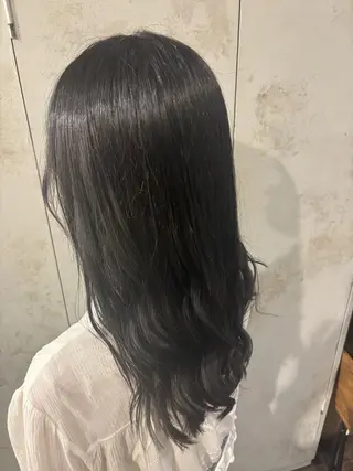セミロング カラー 井上 夏音のヘアスタイル