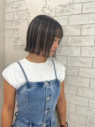 ショート カラー Eleanor立川北口所属・🦋YUI 髪質改善 ブリーチ 着付け🦋のヘアスタイル