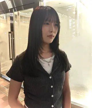 セミロング ARONA所属・楯岩 さくらのヘアスタイル