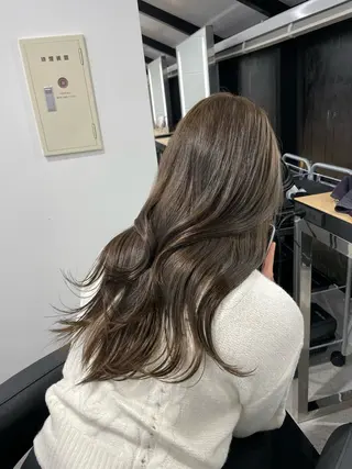 ロング 💍大人デザイン /ハイトーン♡リクトのヘアスタイル