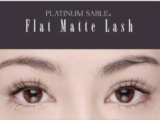 マツエク・マツパ GLITTER NAILS所属・glitter na ils AYAのネイルデザイン