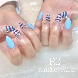 ネイル R2 予約担当のネイルデザイン