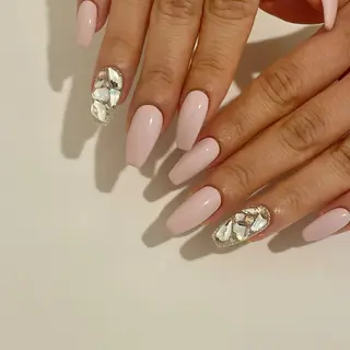 ネイル m-nail所属・m-nail 🌙minamiのネイルデザイン